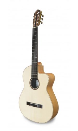 Flamenca Guitar mod.  Luthier F CW